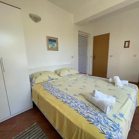 Vera * Makarska